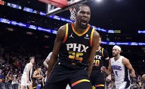 菲尼克斯太阳内部会议纪要流出:今晨完成体检;社区盾使命明确;更衣室氛围转暖  菲尼克斯太阳内部会议纪要流出:今晨完成体检;社区盾使命明确;更衣室氛围转暖