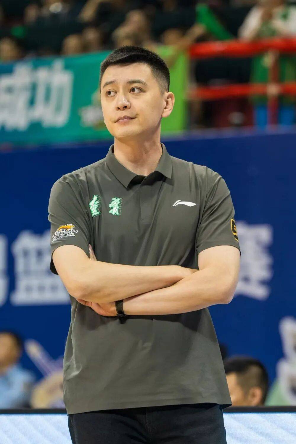 国际比赛日突围战来临，辽宁本钢围绕英超临场应变，质疑声仍在，年轻球员得到机会的简单介绍