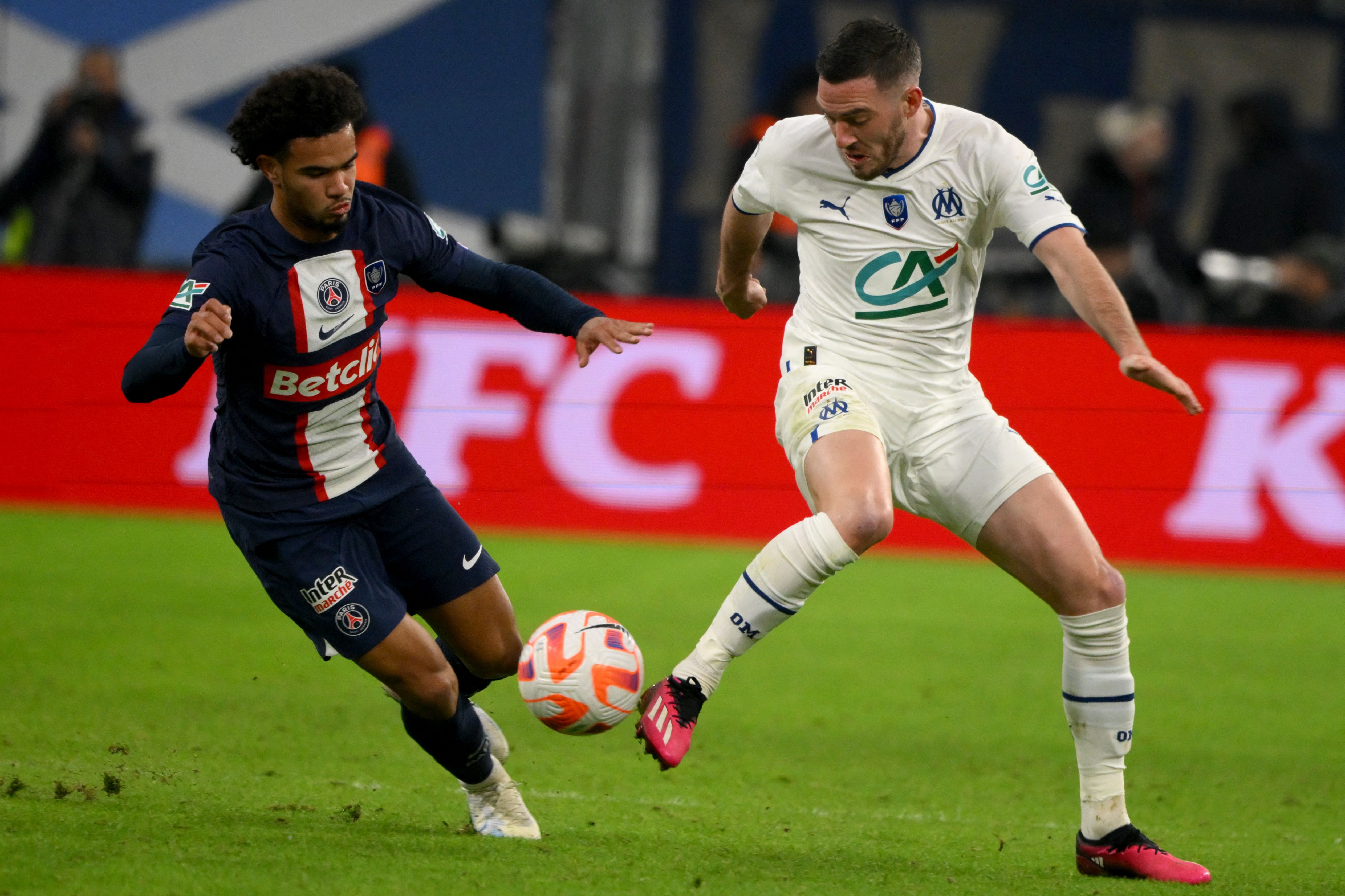 关于布莱顿训练开放日，窗口期调整名单引欢呼，法国杯在即，赛季目标并未改变的信息-九游线上平台